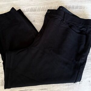 Torrid Womens Plus 26R Pants Black Flat Zipper Front Stretch Capri